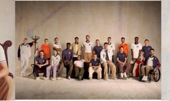 Englannin paidan lipun väri muuttuu