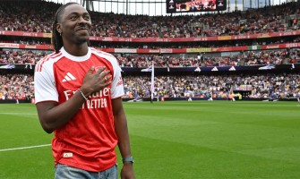 Eze täyttää sekä omat että äitinsä toiveet