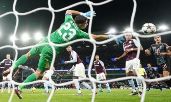 Martínez teki jälleen upean torjunnan