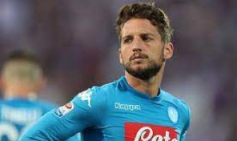 Mertens hylkäsi Juventuksen tarjouksen