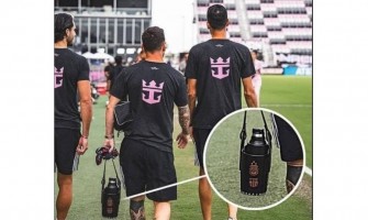 Messin vesipullossa on Barcelonan vaakuna