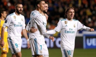 Pitäisikö minun mennä vai jäädä?