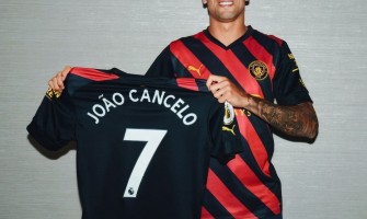 Puma Manchester City kauden 2022/23 vieraspaidan arvostus