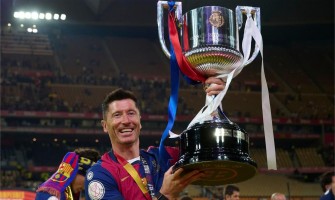 Supertähden pelipaita poltettiin