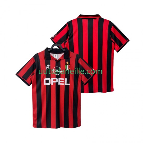 Jalkapallo Pelipaitoja AC Milan 1996 1997 Retro Mies Kotipeliasu Lyhythihainen