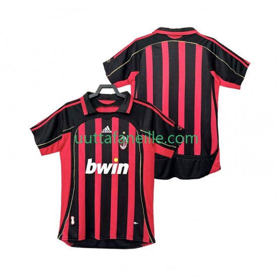 Jalkapallo Pelipaitoja AC Milan 2007 Retro Mies Kotipeliasu 2006 Lyhythihainen