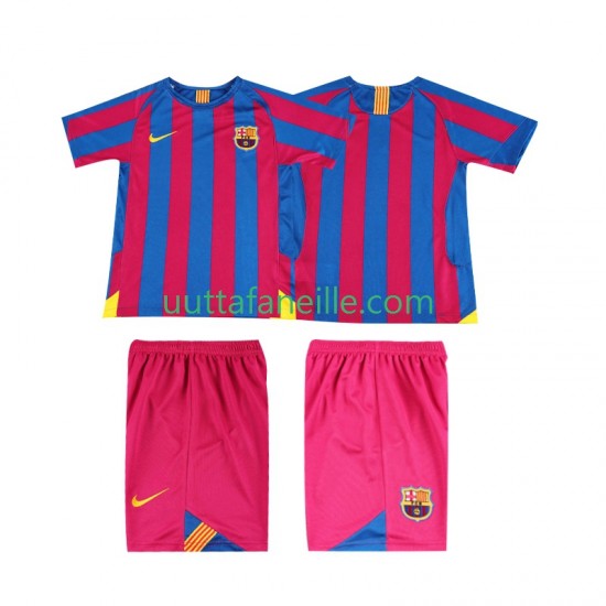 Jalkapallo Pelipaitoja FC Barcelona 2005 Retro Lasten Kotipeliasu 2006 Lyhythihainen