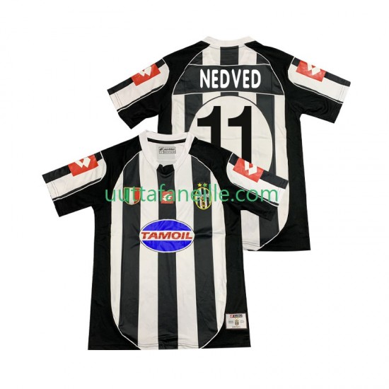 Jalkapallo Pelipaitoja Juventus NEDVED 11 2003 Retro Mies Kotipeliasu 2002 Lyhythihainen