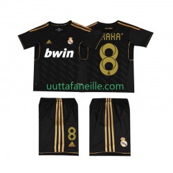 Jalkapallo Pelipaitoja Real Madrid KAKA 8 -2012 Retro Lasten Vieraspeliasu 2011 Lyhythihainen