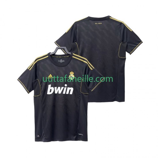 Jalkapallo Pelipaitoja Real Madrid 2012 Retro Mies Vieraspeliasu 2011 Lyhythihainen