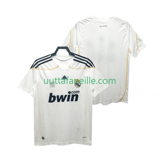 Jalkapallo Pelipaitoja Real Madrid 2009 Retro Mies Kotipeliasu 2010 Lyhythihainen