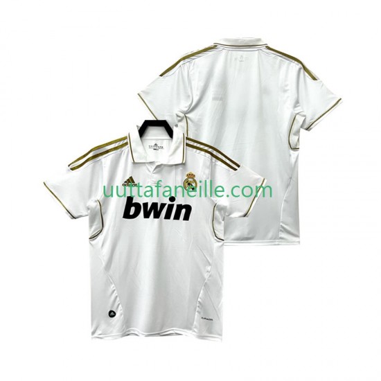 Jalkapallo Pelipaitoja Real Madrid 2012 Retro Mies Kotipeliasu 2011 Lyhythihainen