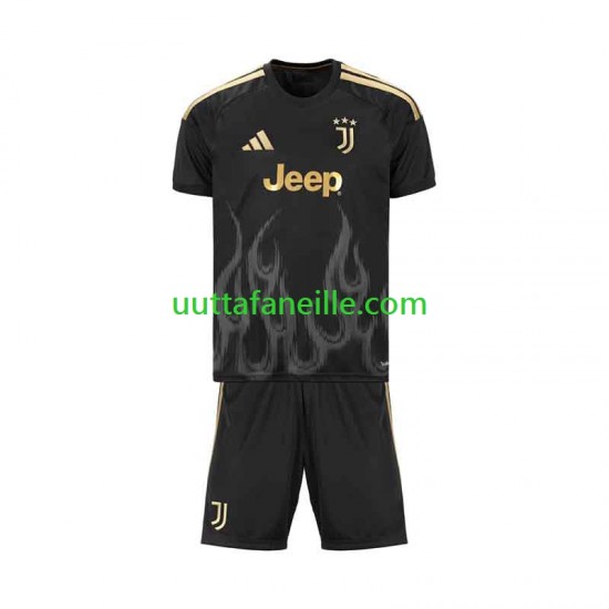 Jalkapallo Pelipaitoja Juventus Lasten Kolmas peliasu 2026-2027 Lyhythihainen
