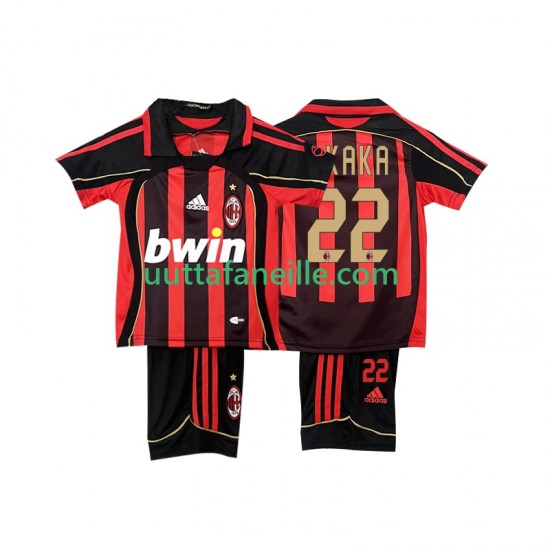 Jalkapallo Pelipaitoja AC Milan KAKA 22 -2007 Retro Lasten Kotipeliasu 2006 Lyhythihainen