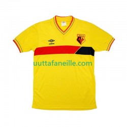 Jalkapallo Pelipaitoja Watford 1985 Retro Mies Kotipeliasu Lyhythihainen