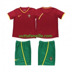 Jalkapallo Pelipaitoja Portugali Retro Lasten Kotipeliasu 2002 Lyhythihainen