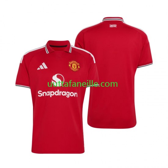 Jalkapallo Pelipaitoja Manchester United Mies Kotipeliasu 2026-2027 Lyhythihainen