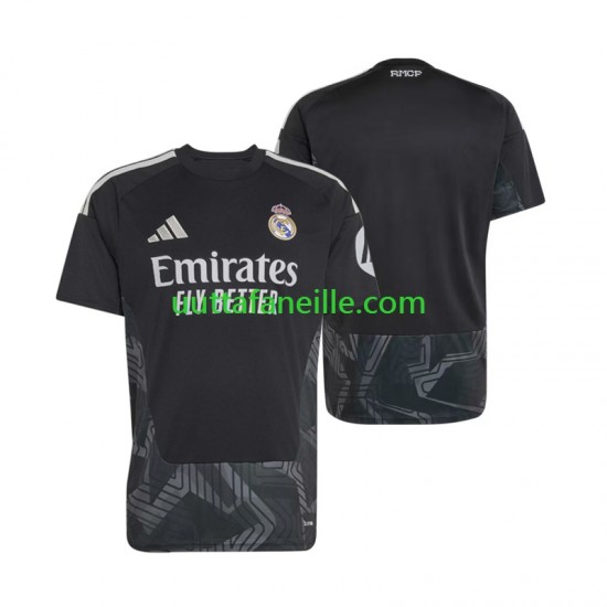 Jalkapallo Pelipaitoja Real Madrid Maalivahti Mies Kotipeliasu 2026-2027 Lyhythihainen