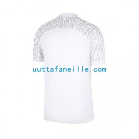 Jalkapallo Pelipaitoja Puola Mies Kotipeliasu MM-kisat 2022 Lyhythihainen