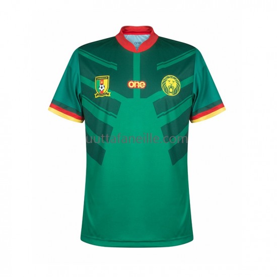 Jalkapallo Pelipaitoja Kamerun Mies Kotipeliasu MM-kisat 2022 Lyhythihainen